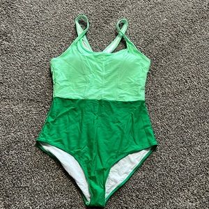 Women’s swim suit- L